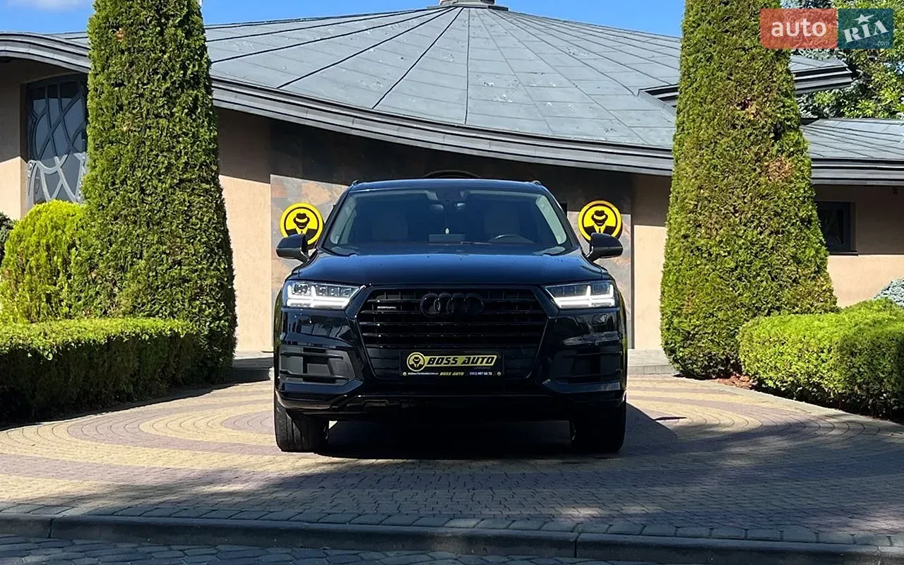 Audi Q7 2018 photo 2