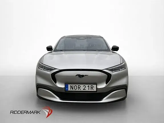 Ford Mustang Mach-E 2021 photo 3
