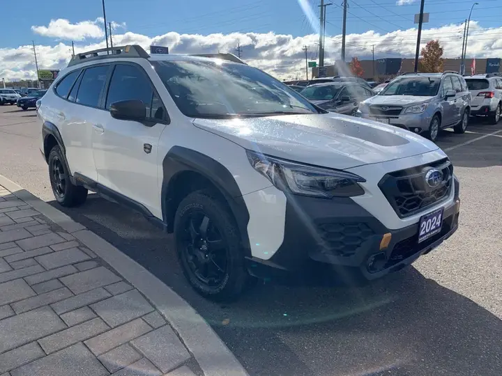 Subaru Outback 2024 photo 3