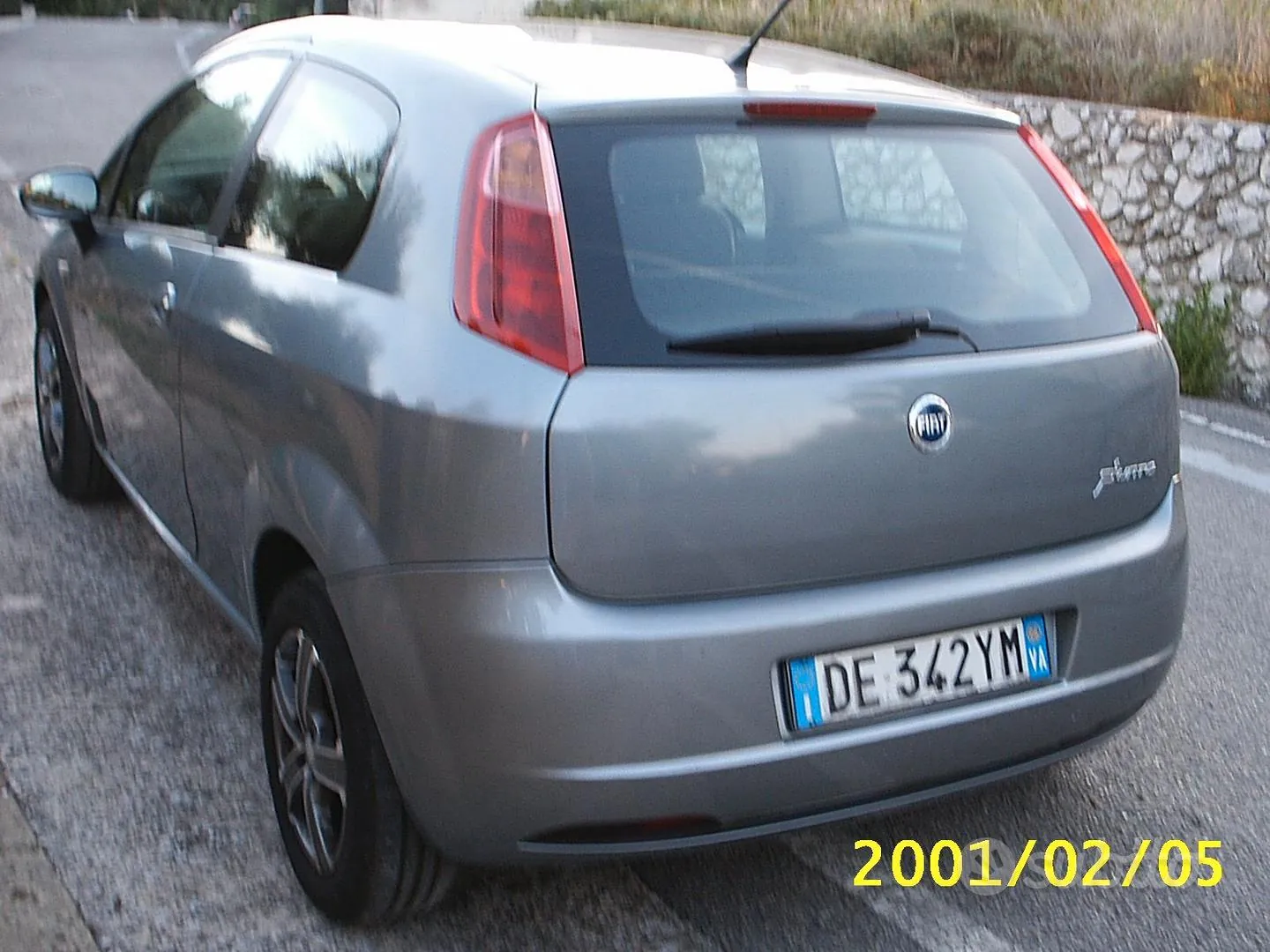 Fiat Grande Punto 2006 photo 2