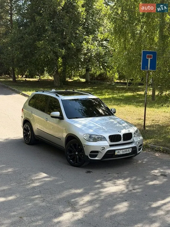 BMW X5 2010 photo 3