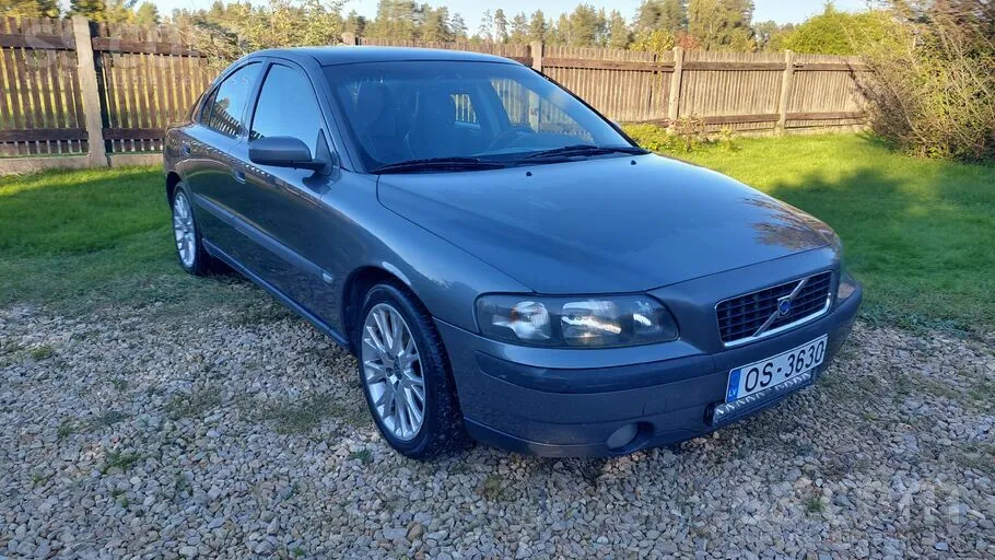 Volvo S60