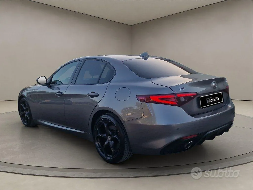Alfa Romeo Giulia 2017 photo 3