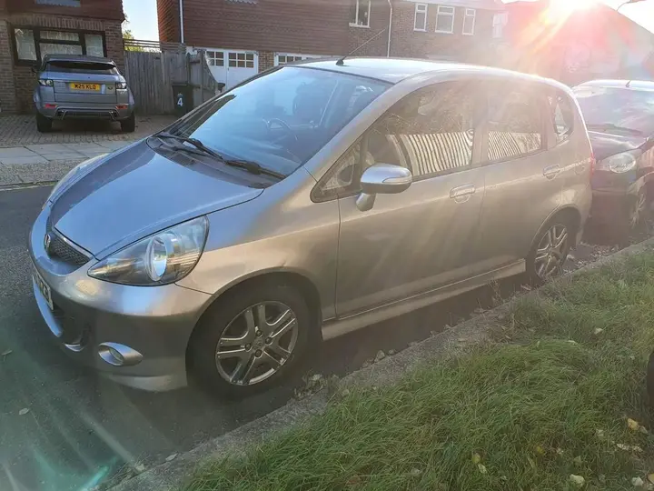 Honda Jazz 2005 photo 3