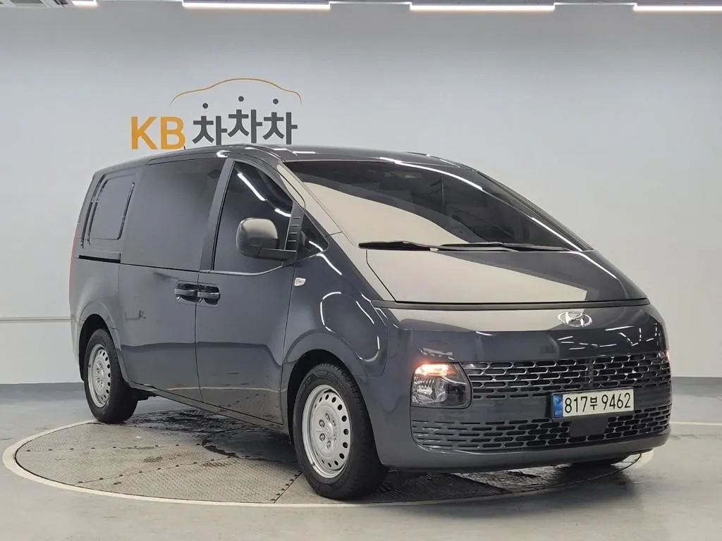 Hyundai Staria 2022 photo 4