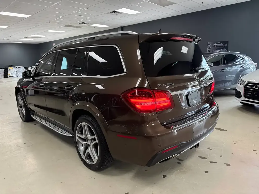 Mercedes-Benz Gls 2017 photo 3