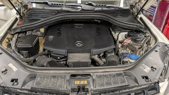 Mercedes-Benz Ml 2018 photo 3