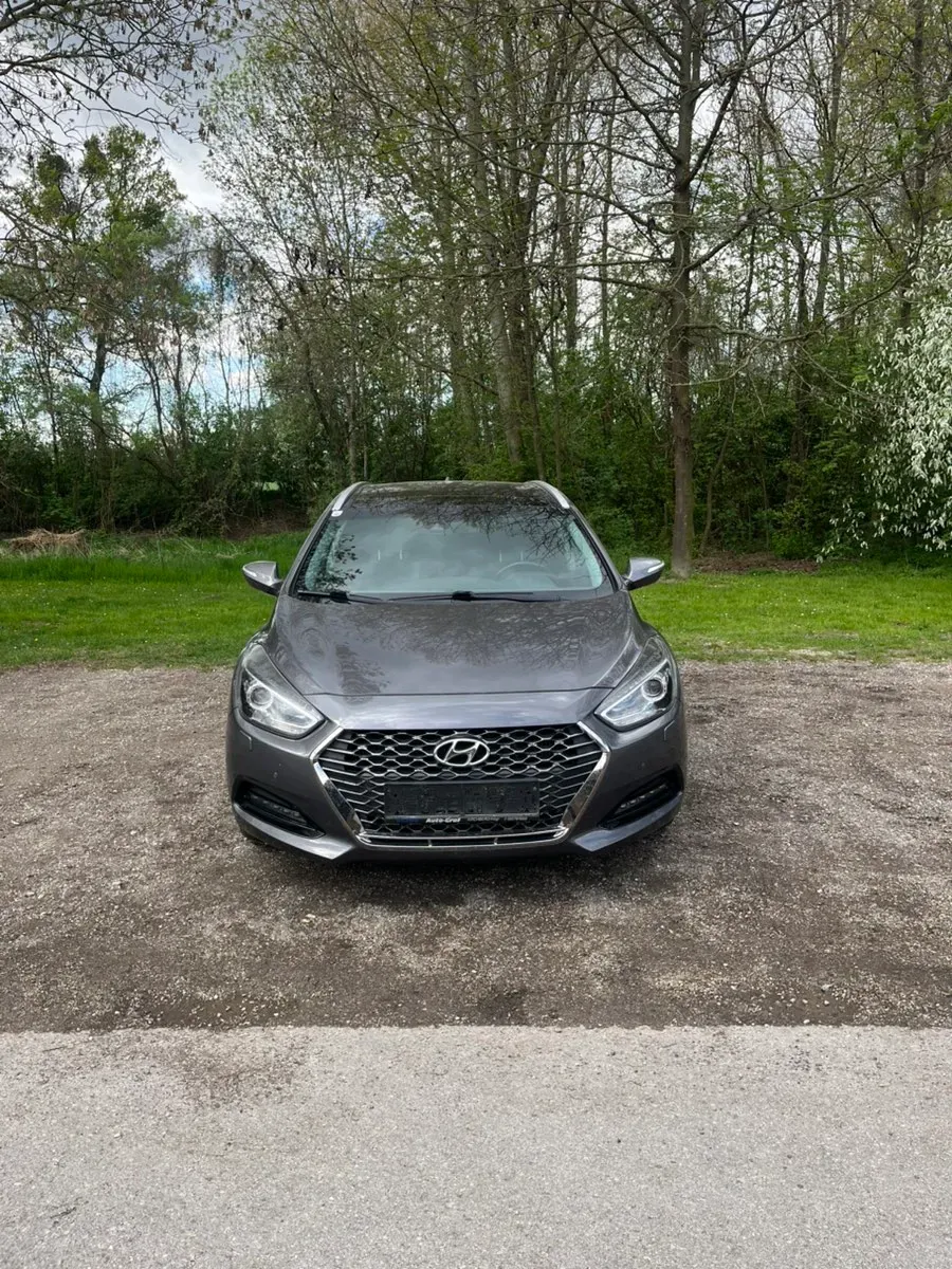 Hyundai I40