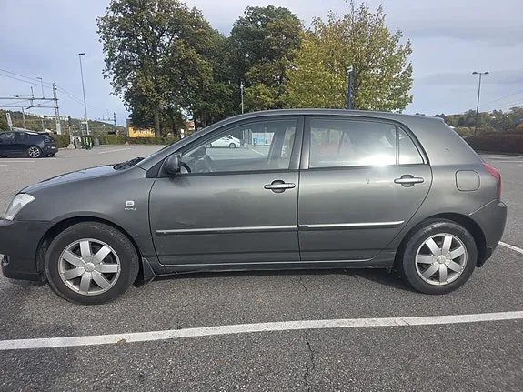 Toyota Corolla 2004 photo 5