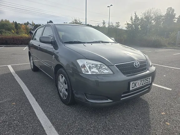 Toyota Corolla 2004 photo 3