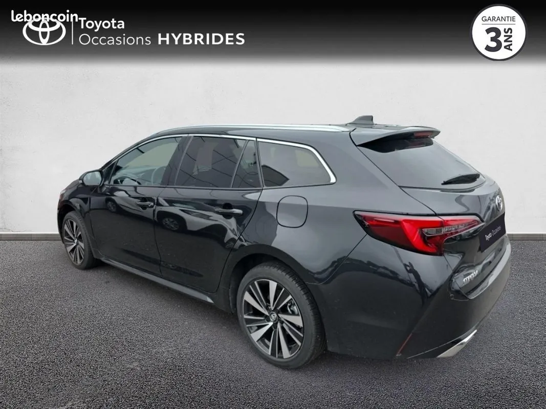 Toyota Corolla 2026 photo 2