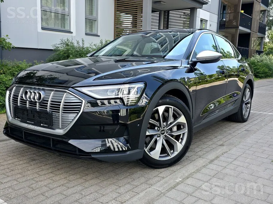 Audi E-Tron 2020 photo 4