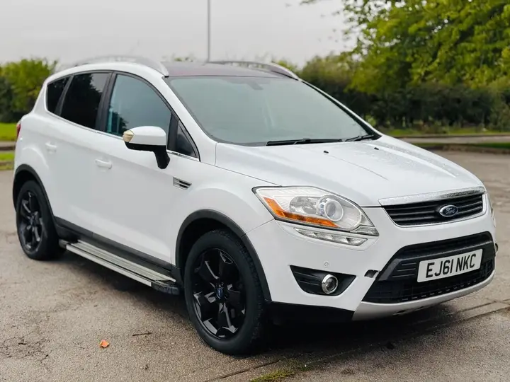 Ford Kuga 2011 photo 2