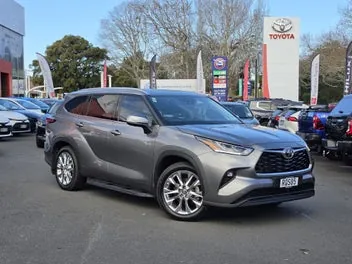 Toyota Highlander 2026 photo 2