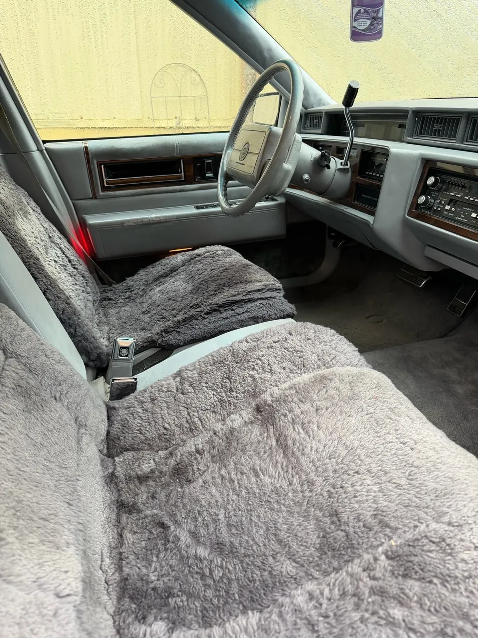Cadillac Deville 1990 photo 5