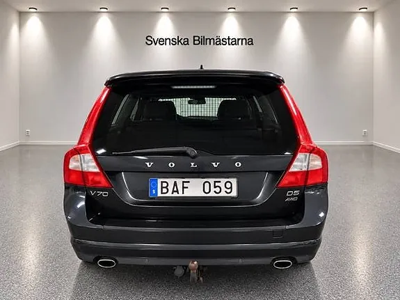Volvo V70 2011 photo 2