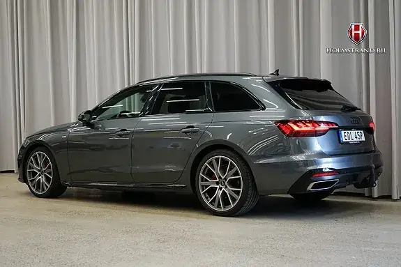 Audi A4 2023 photo 4
