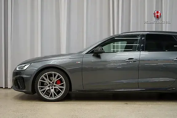 Audi A4 2023 photo 5