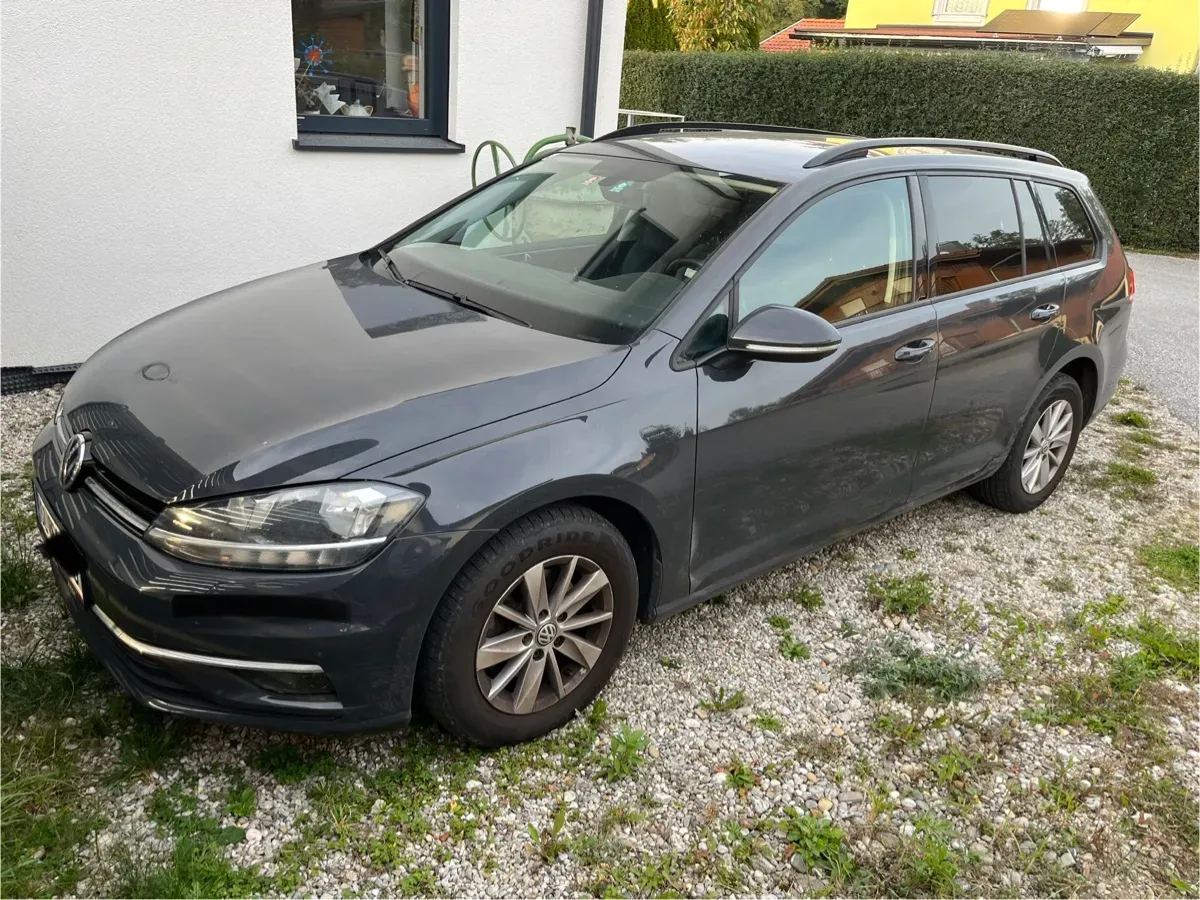 Volkswagen Golf 2017 photo 2