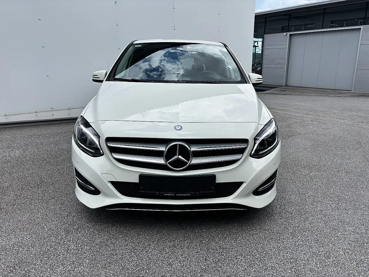 Mercedes-Benz B-Class 2015 photo 3