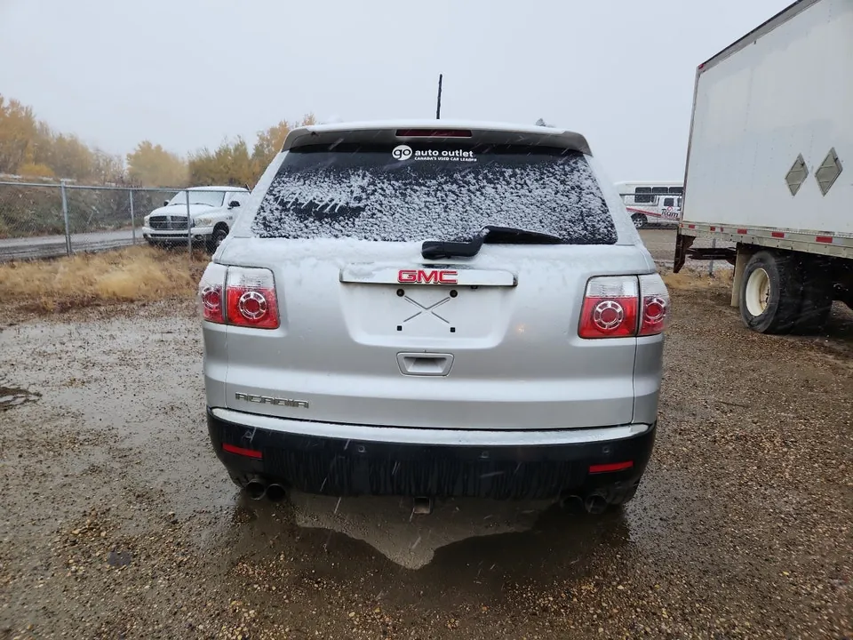 GMC Acadia 2011 photo 5