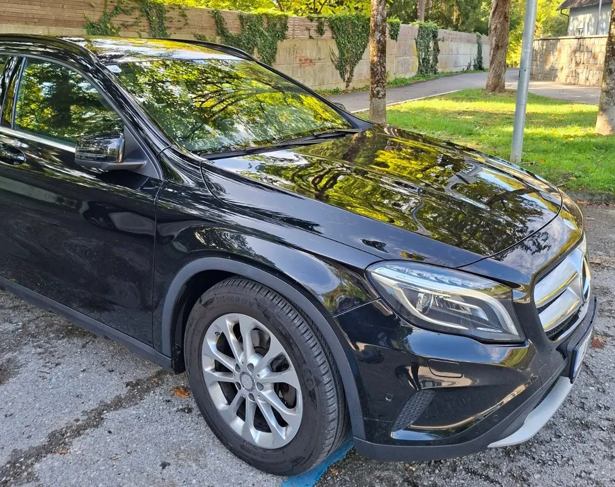 Mercedes-Benz Gla Class 2016 photo 2