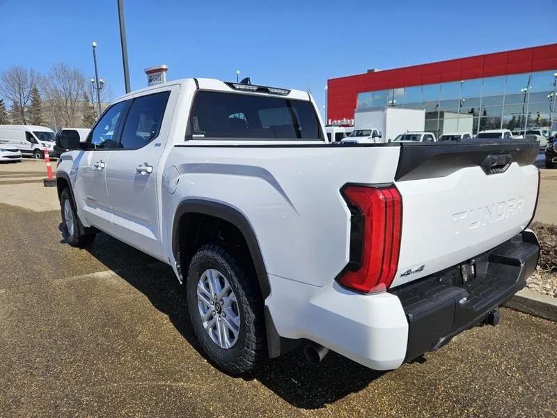 Toyota Tundra 2025 photo 3