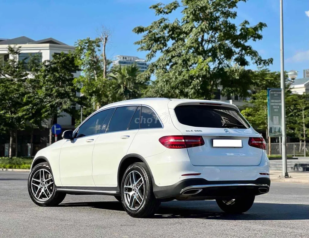 Mercedes-Benz Glc 2018 photo 3