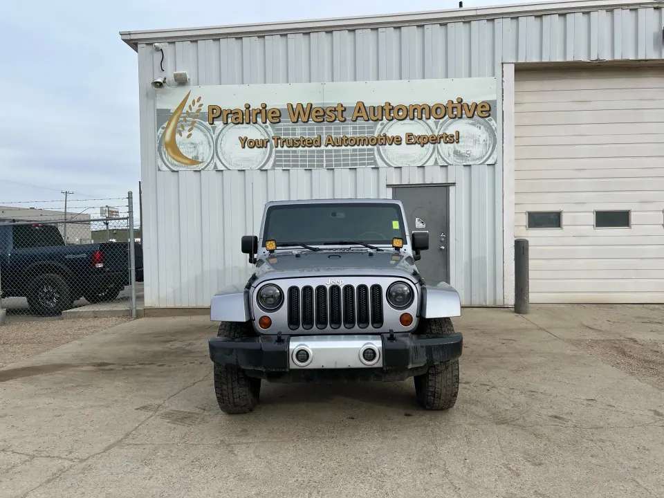 Jeep Wrangler Unlimited 2013 photo 2