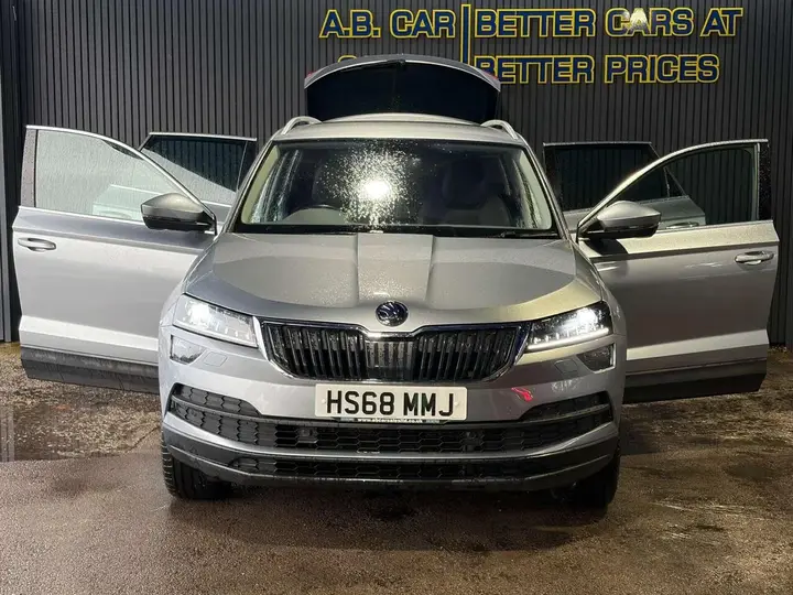 Skoda Karoq 2019 photo 2