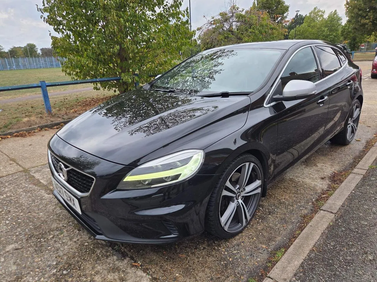 Volvo V40 2017 photo 2