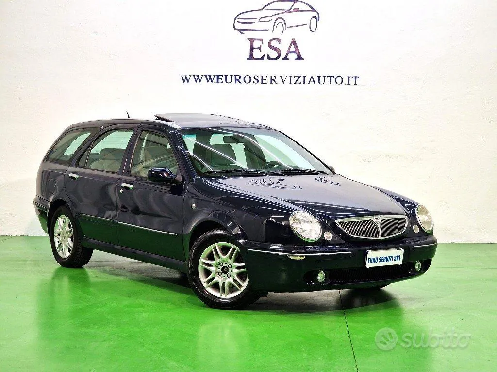 Lancia Lybra