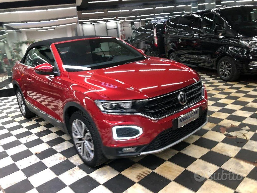 Volkswagen T-Roc 2021 photo 2