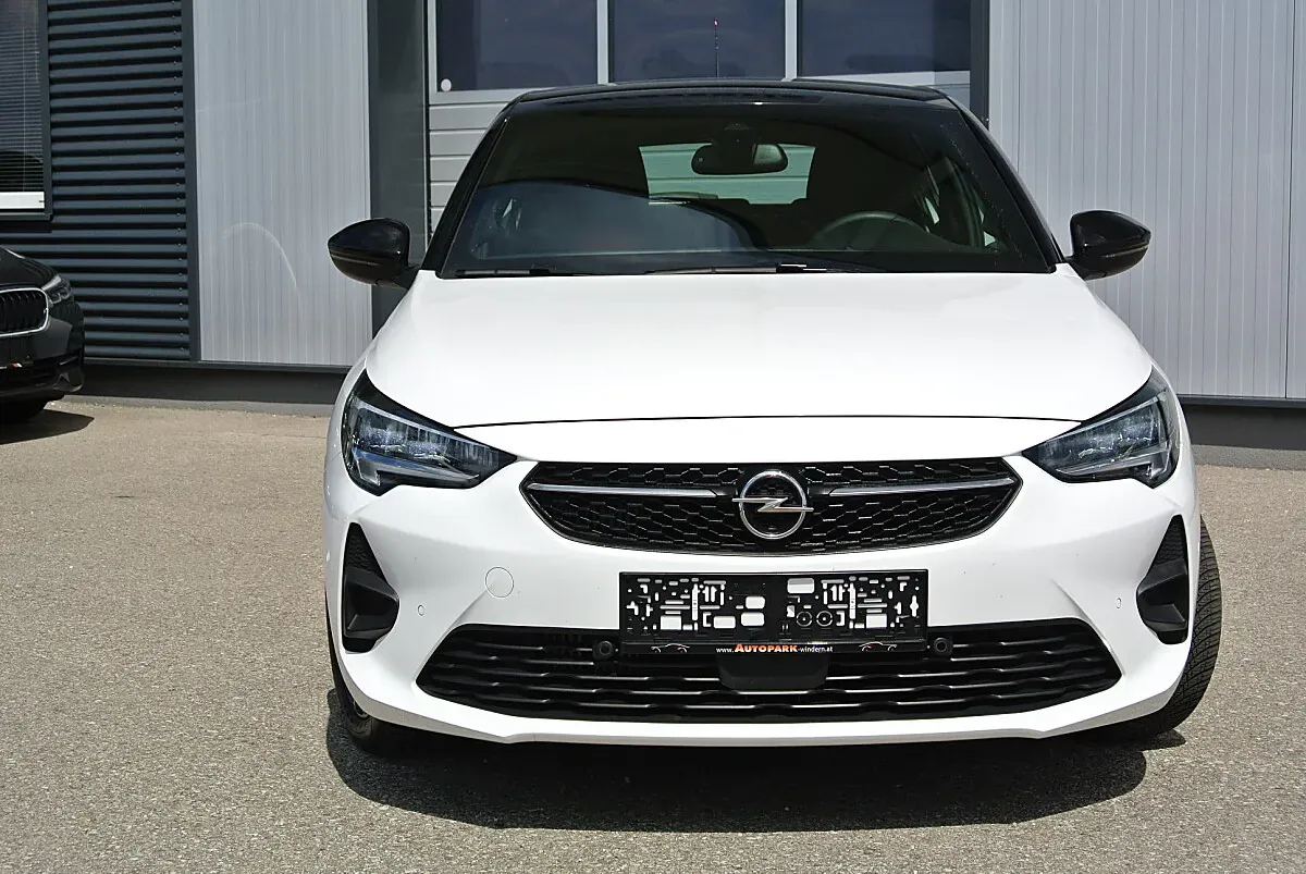 Opel Corsa 2023 photo 3