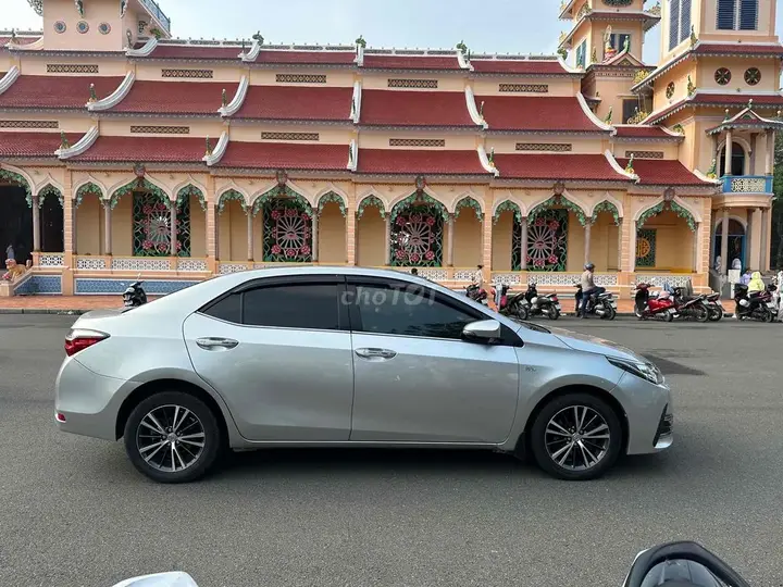 Toyota Corolla Altis