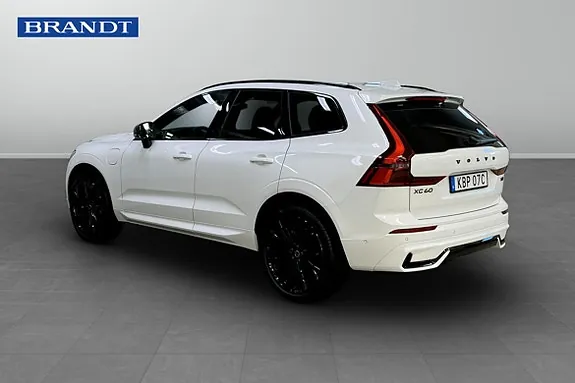 Volvo Xc60 2026 photo 2