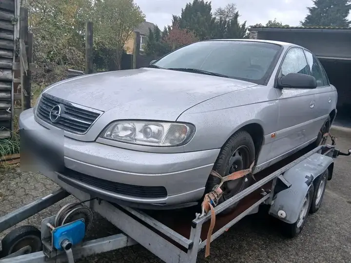 Opel Omega