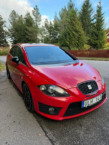 Seat Leon 2012 photo 3