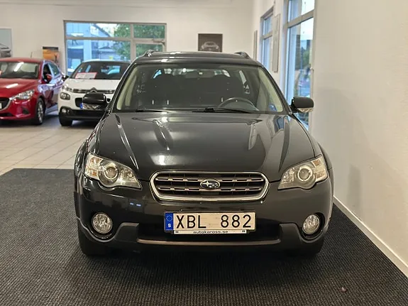 Subaru Outback 2006 photo 2