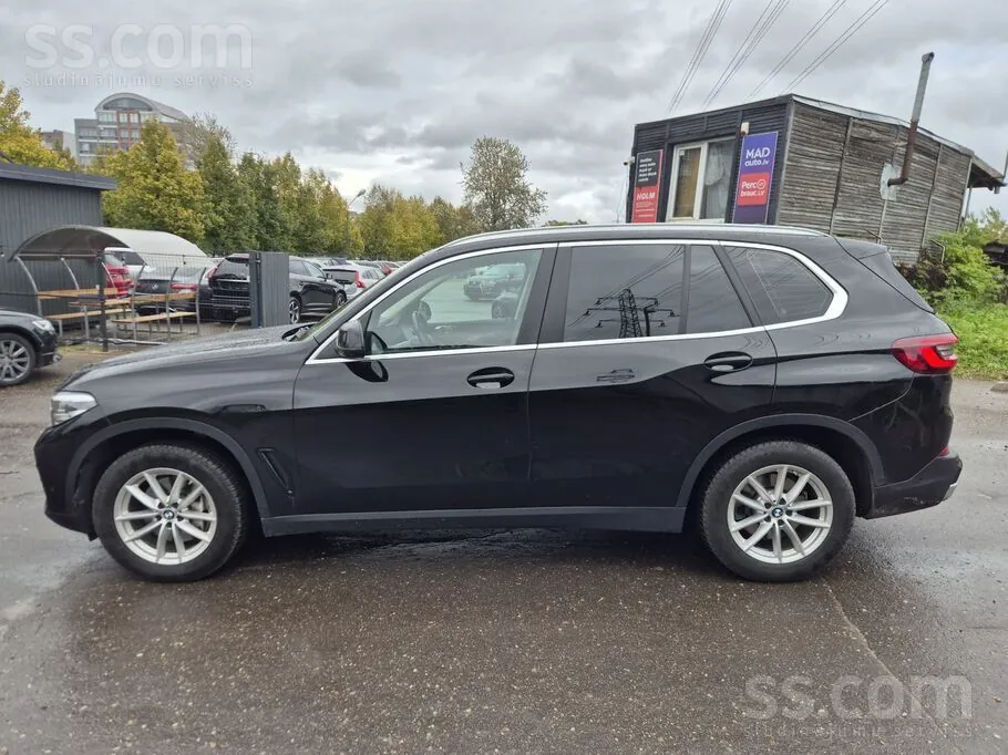 BMW X5 2021 photo 5