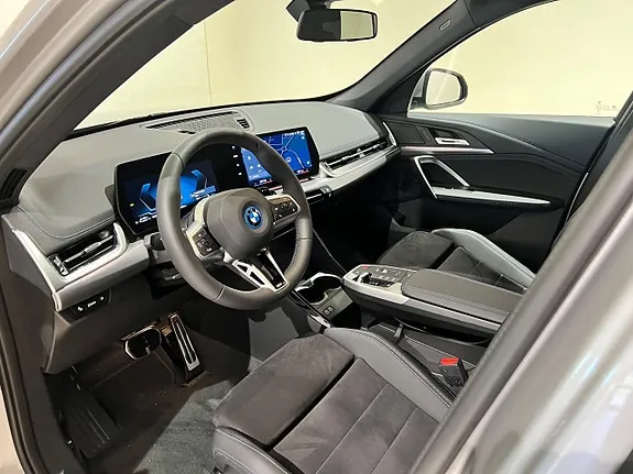 BMW X1 2025 photo 3