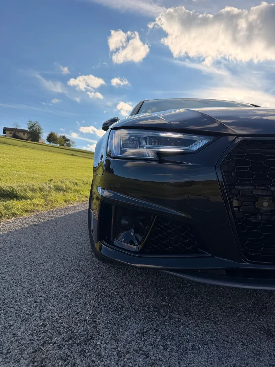 Audi A4 2019 photo 3