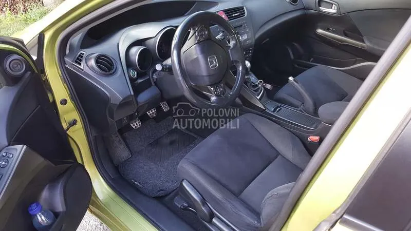 Honda Civic 2012 photo 5