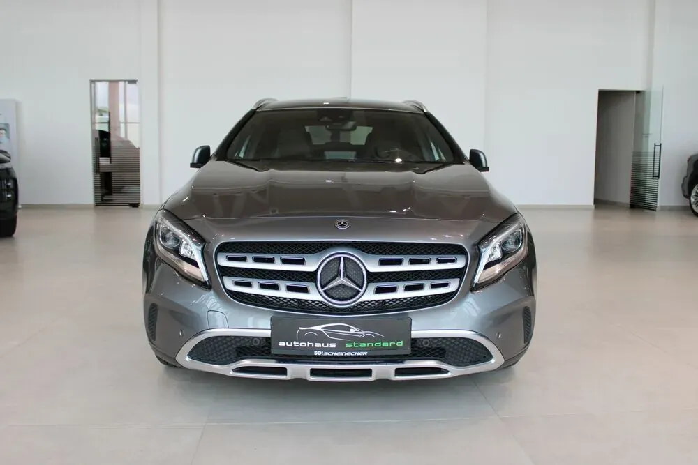 Mercedes-Benz Gla 2018 photo 2