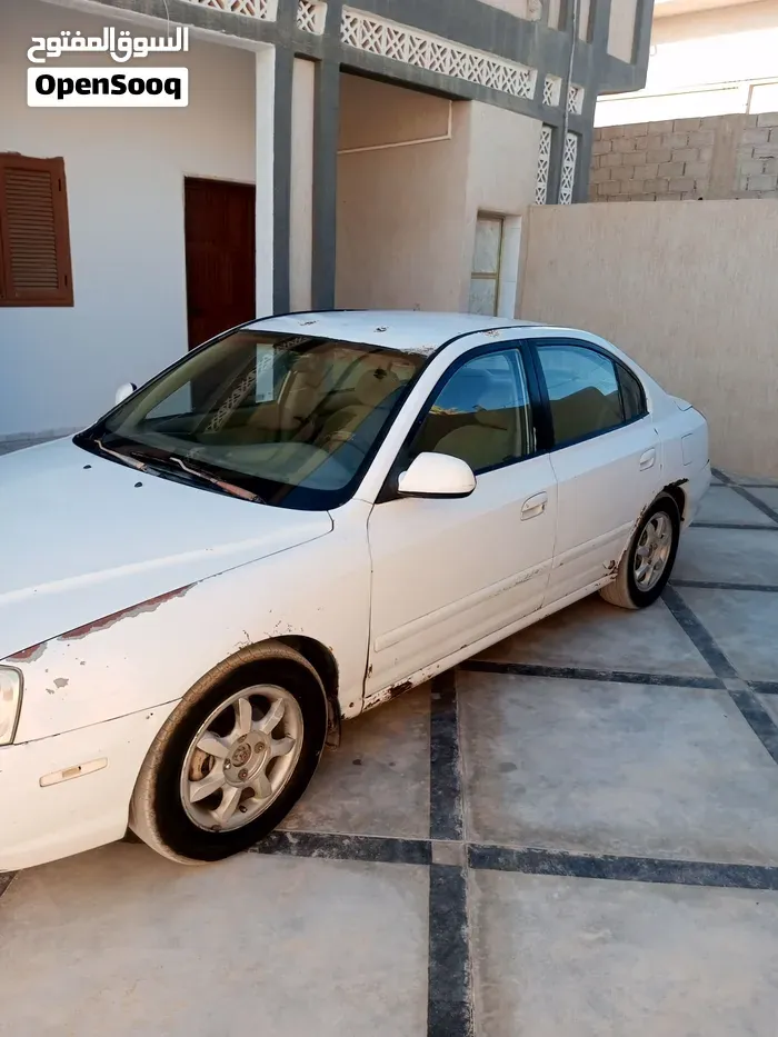 Hyundai Avante 2003 photo 4