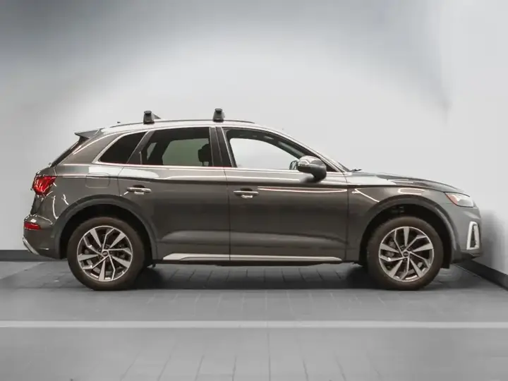 Audi Q5 2023 photo 3