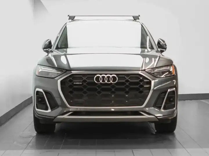 Audi Q5 2023 photo 2