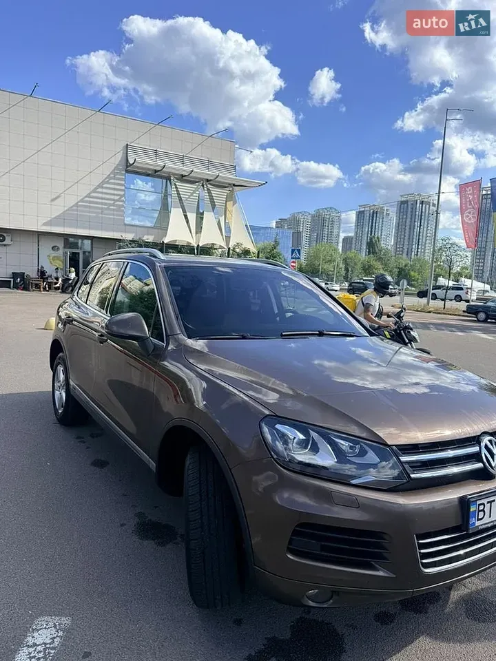 Volkswagen Touareg 2014 photo 2