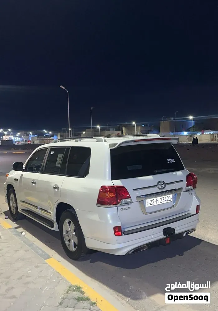 Toyota Land Cruiser 2015 photo 2