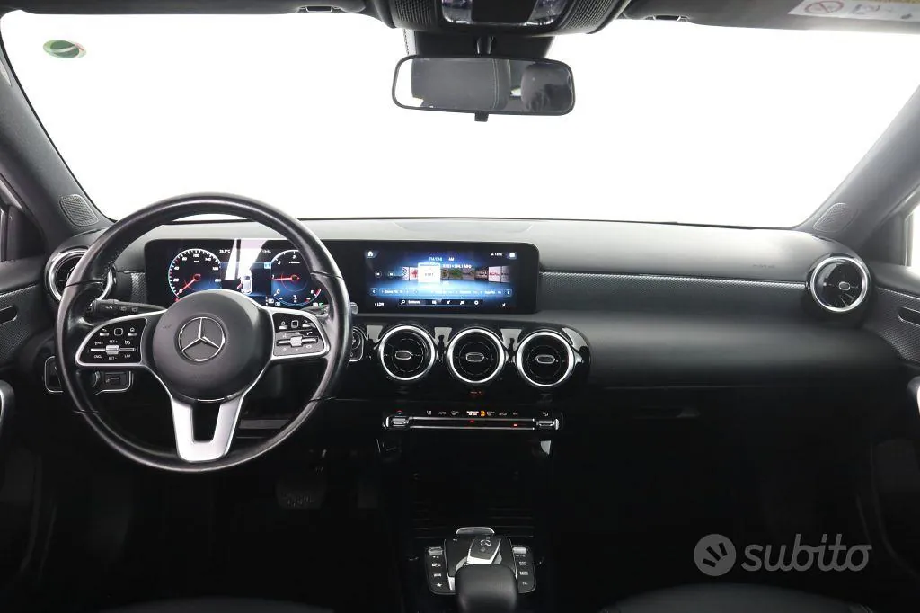 Mercedes-Benz A 180 2021 photo 4